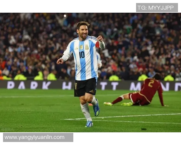 只有足球的阿根廷球星梅西如何在世界足坛书写传奇篇章